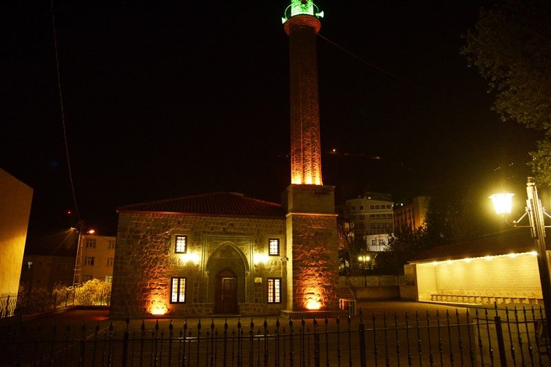 Artvin Merkez Salihbey Camii Restorasyonu